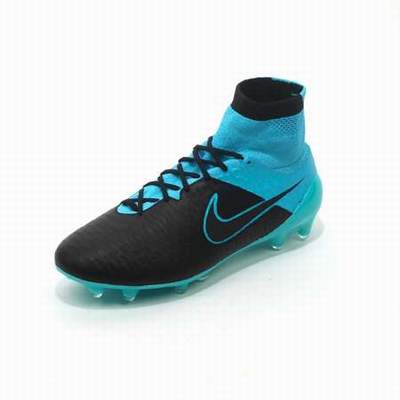 chaussure nike fff